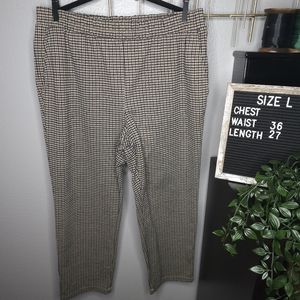 Nude and brown houndstooth pants